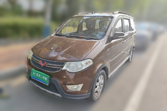 五菱汽车 五菱宏光 2014款 1.5L S舒适型