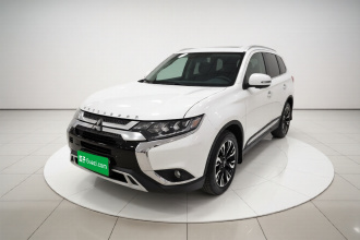 三菱 欧蓝德 2019款 2.4L 四驱致享版 7座 国V