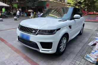 路虎 揽胜运动版 2020款 3.0 L6 SE