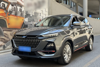 长安欧尚X7 PLUS 2022款 1.5T 蓝鲸版自动Geeker旗舰型