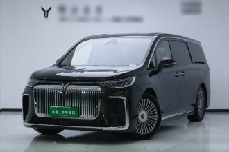 岚图汽车 岚图梦想家 2025款 PHEV 四驱旗舰鲲鹏版