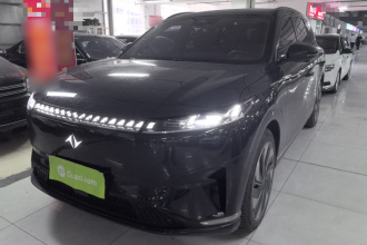 东风奕派 eπ008 2025款 636Ultra纯电版 6座