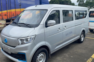 长安跨越 跨越星V7 EV 2025款 316km 旗舰版 9座 对开门 50.38kWh