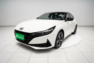 现代 伊兰特 2021款 1.5L CVT LUX尊贵版