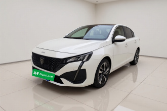 标致408 2022款 1.6T 逐梦版