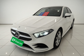 奔驰A级 2021款 A 200 L 运动轿车时尚型