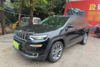 Jeep 指挥官 2018款 2.0T 四驱臻享版 国V