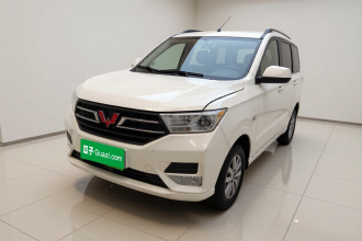 五菱汽车 五菱宏光 2021款 1.5L S舒适型LAR