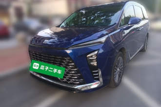 别克GL8新能源 2024款  陆尊 奢享版 7座
