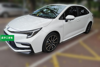 丰田 雷凌 2023款 智能电混双擎 1.8L 运动版