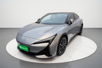 ARCFOX极狐 极狐 阿尔法S5 2025款 668MAX神行版 200kW