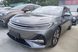 吉利银河 银河A7 2025款 EM-i 150km 探索+版