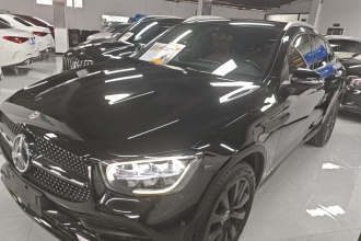 奔驰GLC轿跑 2021款 GLC 260 4MATIC 轿跑SUV