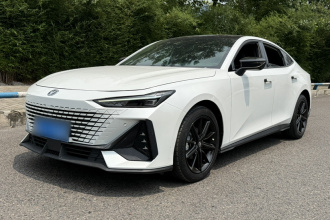长安UNI-V 2024款 1.5T 高能版