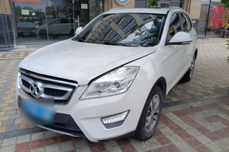 北京汽车 绅宝X65 2015款 2.0T 自动精英型