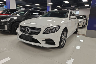 奔驰C级 2019款 C 260 L 运动版