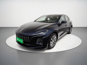 红旗E-QM5 2023款 620km PLUS