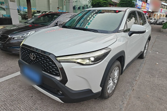 丰田 卡罗拉锐放 2022款 2.0L 豪华版