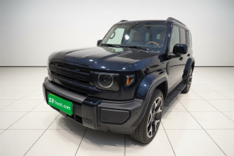 iCAR V27 2026款 200KM四驱猎鹰700