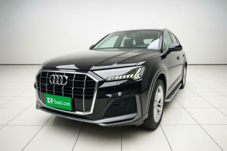 奥迪Q7 2021款 45 TFSI quattro S line运动型