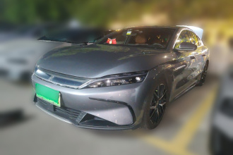 比亚迪 汉 2022款 EV 创世版 610KM四驱尊享型