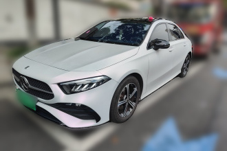奔驰A级 2023款 A 200 L 时尚型