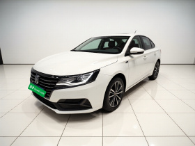 荣威i6 2020款 PLUS 1.6L CVT 4G互联荣耀旗舰版