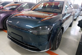鸿蒙智行 问界M9 2024款 增程 Ultra版 52kWh 5座版