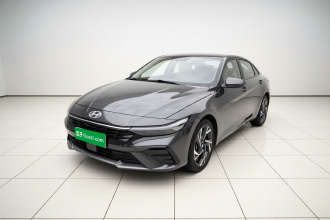 现代 伊兰特 2023款 1.5L CVT LUX尊贵版