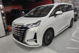 腾势D9 2024款 DM-i 970 豪华型