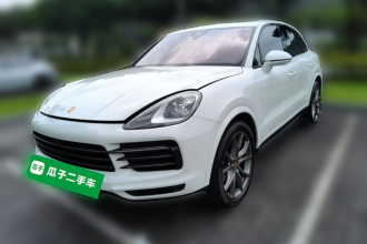 保时捷 2023款 Cayenne 3.0T 铂金版