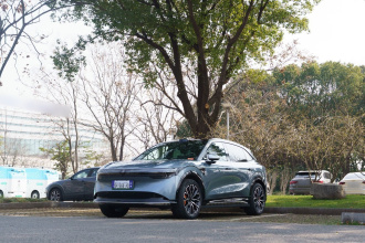 极氪7X 2025款 100kWh 长续航后驱智驾版