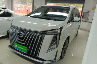 广汽传祺 传祺M8 2024款 大师系列 400T 至尊版