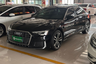 奥迪A6L 2022款 40 TFSI 豪华动感型