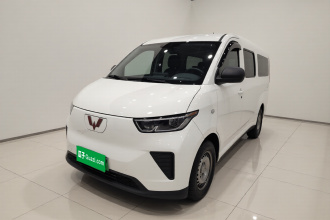 五菱汽车 五菱扬光 2024款 300km 舒适型客车版 75kW
