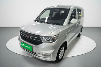 五菱汽车 五菱宏光V 2022款 1.5L劲享版电动助力LAR