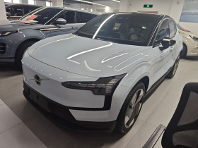 沃尔沃EX30 2025款 后驱长续航版 Ultra