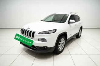 Jeep 自由光 2016款 2.4L 专业智能版