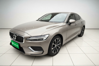 沃尔沃S60 2021款 T4 智逸豪华版