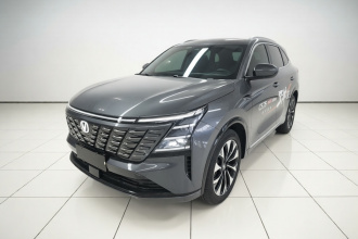 长安CS75 PLUS 2025款 第四代 UItra 2.0T 新蓝鲸 智慧智擎型