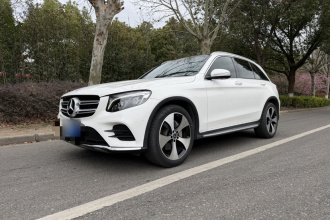 奔驰GLC 2018款 GLC 300 4MATIC 动感型