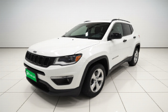 Jeep 指南者 2019款 220T 自动悦享版