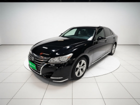 丰田 皇冠 2015款 2.0T 时尚版