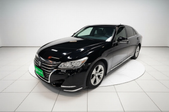 丰田 皇冠 2015款 2.0T 时尚版