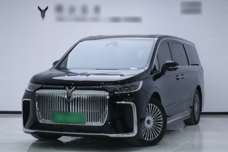 岚图汽车 岚图梦想家 2025款 PHEV 四驱旗舰鲲鹏版