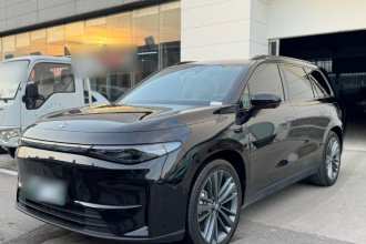 零跑汽车 零跑C16 2024款 增程 200尊享版