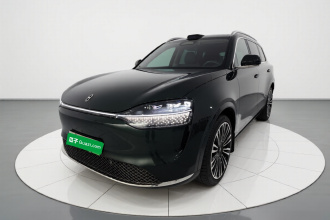 鸿蒙智行 问界M9 2025款 纯电 Ultra版 100kWh 6座版 (192线激光雷达）