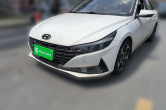 现代 伊兰特 2021款 1.5L CVT LUX尊贵版