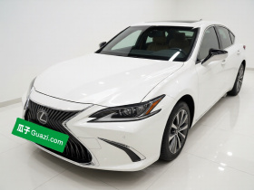 雷克萨斯ES 2020款 200 卓越版