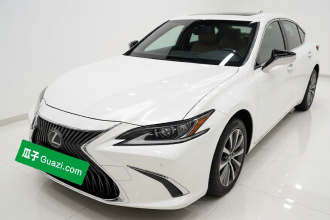 雷克萨斯ES 2020款 200 卓越版
